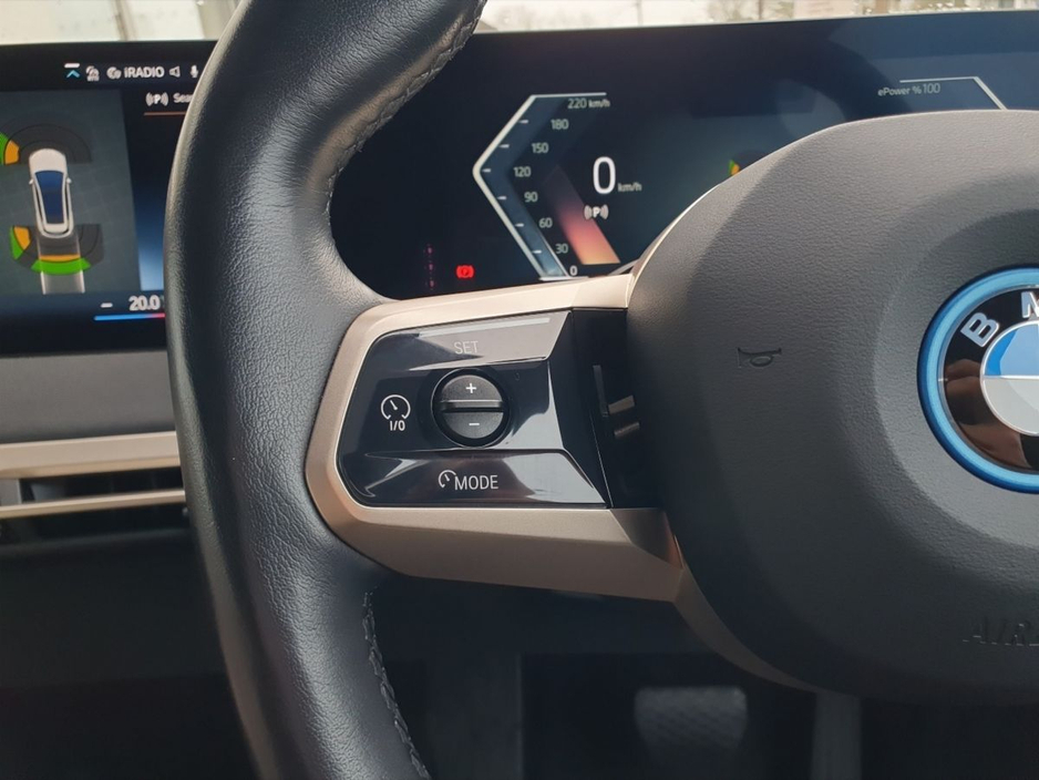 2023 BMW iX xDrive50 M Sport €69,995