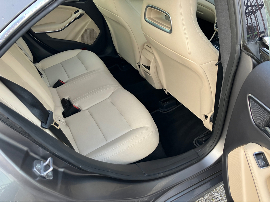 2018 Mercedes-Benz CL Class - image 8