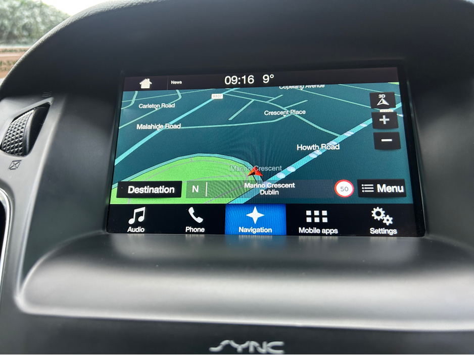 2017 Ford Focus - image 11