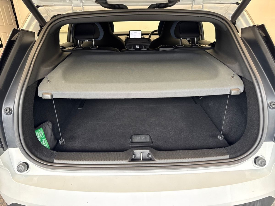 2024 Volvo EX30 - image 9