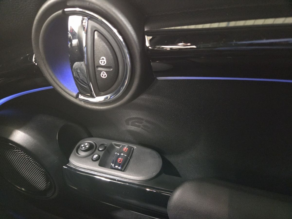 2022 MINI Hatch - image 22