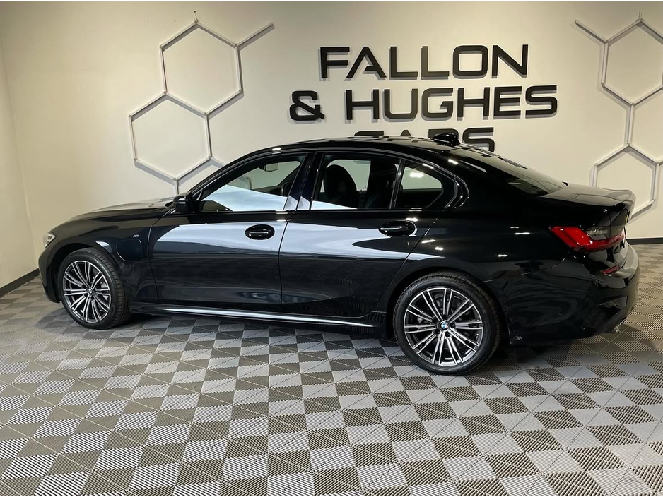 2021 BMW 3 Series 330e M SPORT AUTO HYBRID 292 BHP // 212 REG €28,950