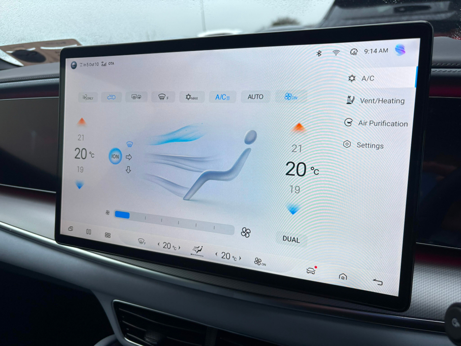 2025 BYD Sealion 7 - image 32