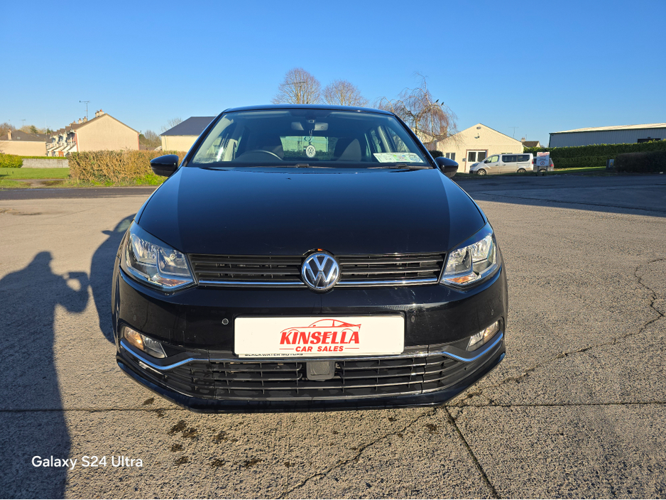 2015 Volkswagen Polo - image 5