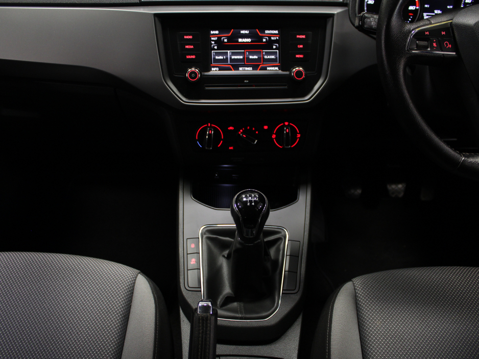 2018 SEAT Ibiza - image 18