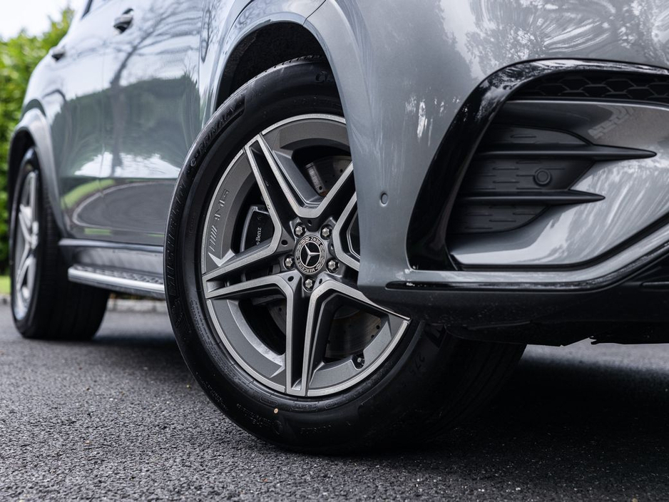 2026 Mercedes-Benz GLE Class - image 13