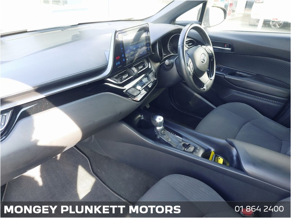 2017 Toyota C-HR - image 14