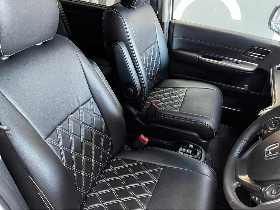 2017 Honda Stepwagon €21950 2017 HONDA STEPWAGON 7 SEATER AUTOMATIC  HYBRID G SENSING 2.0 AUTOMATIC / CRUISE CONTROL / REVERSE CAMERA / AUTOMATIC DOORS / 7 SEATS €21,950