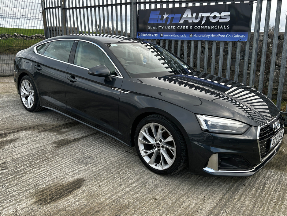 2021 Audi A5 - image 10