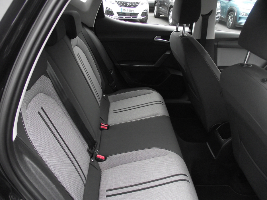 2021 SEAT Leon - image 15