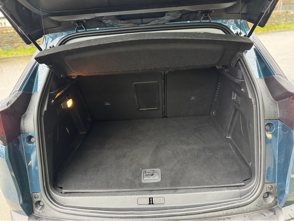 2022 Peugeot 3008 - image 18