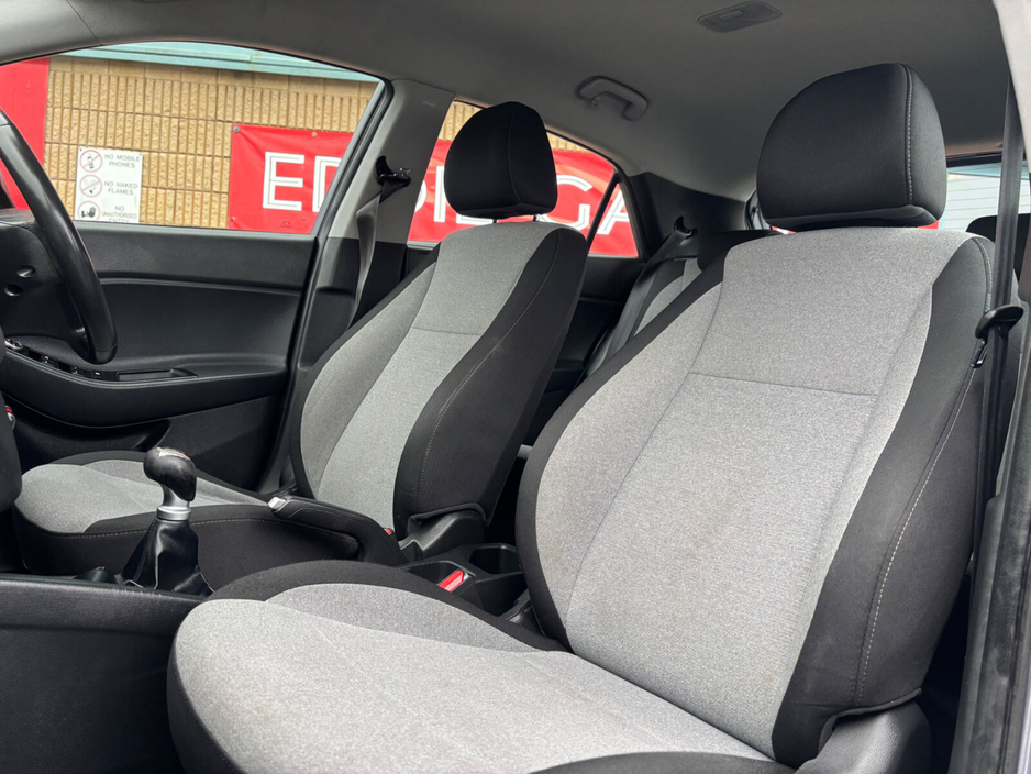 2015 Hyundai i20 - image 10