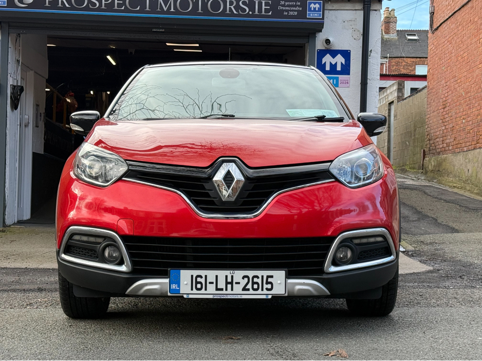 2016 Renault Captur - image 2