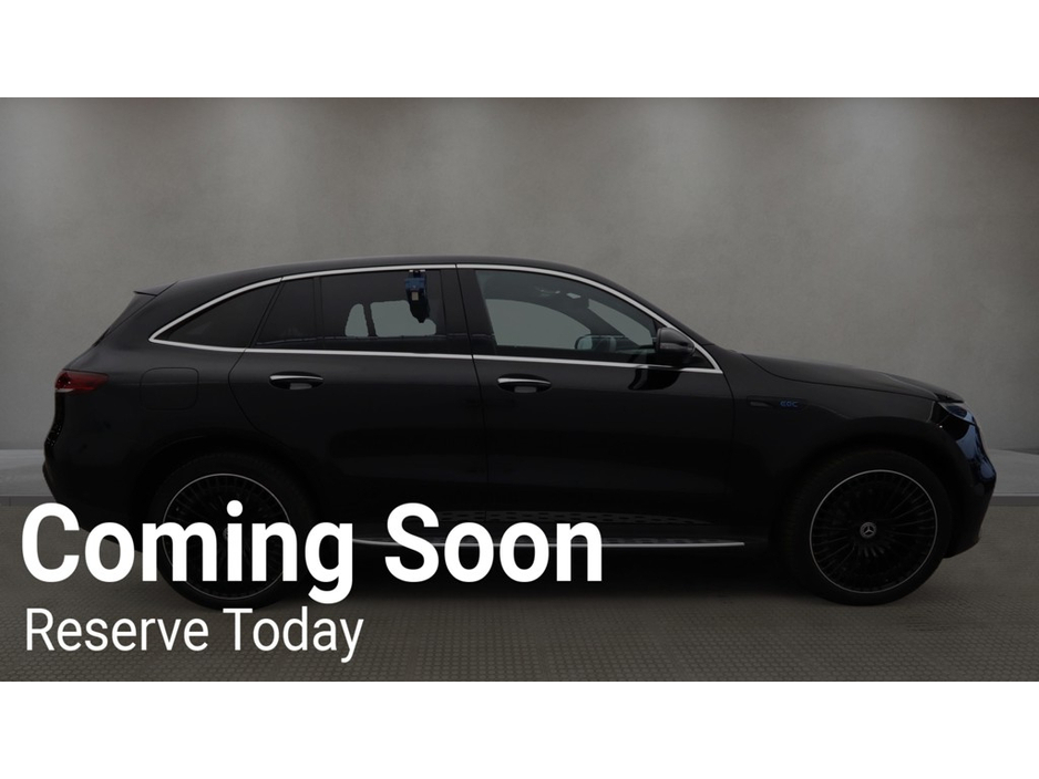2022 Mercedes-Benz EQC - image 3