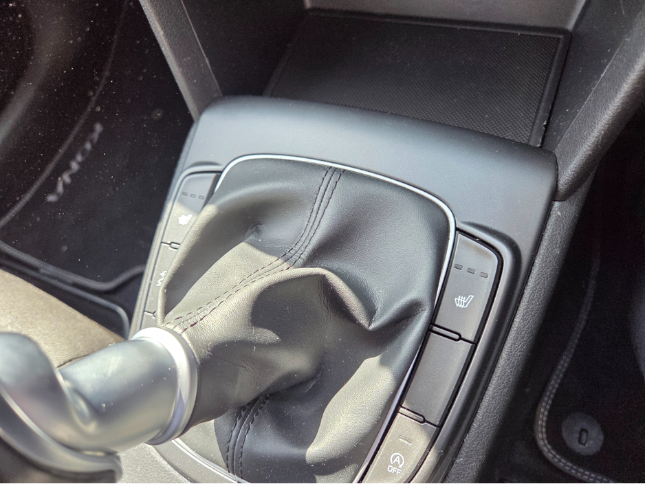 2018 Hyundai Kona - image 17