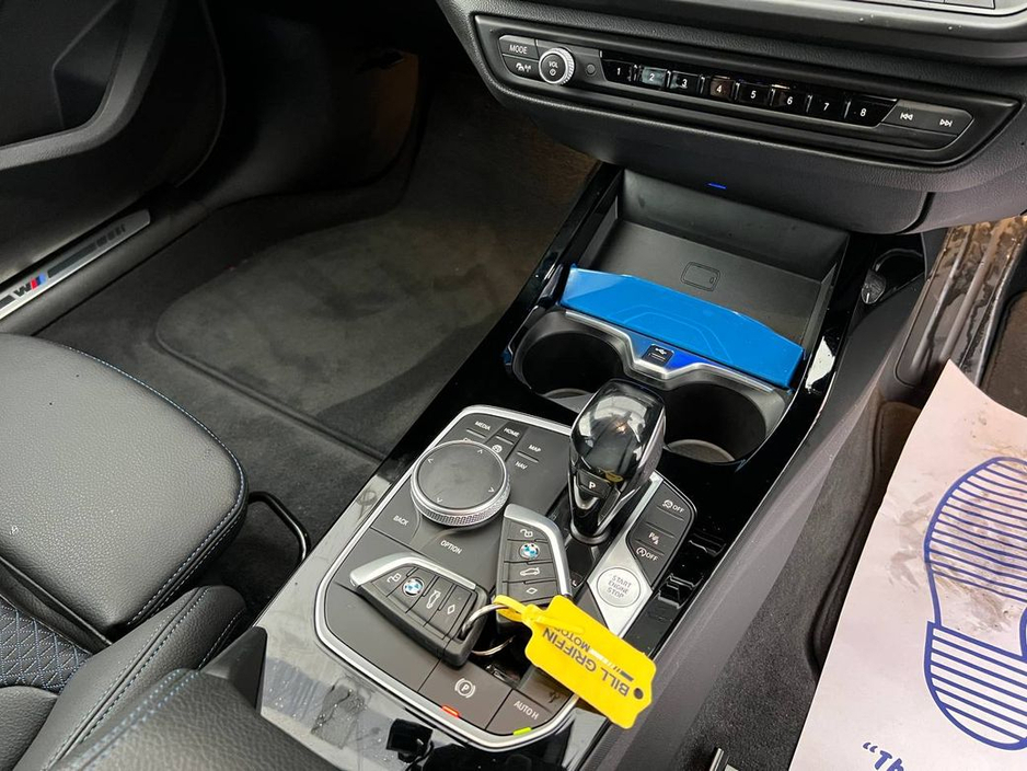 2020 BMW 2 Series 218d M-SPORT 2.0 // VERY LOW MILEAGE // FULL SERVICE HISTORY// AMBIENT LIGHTING PACK €29,900