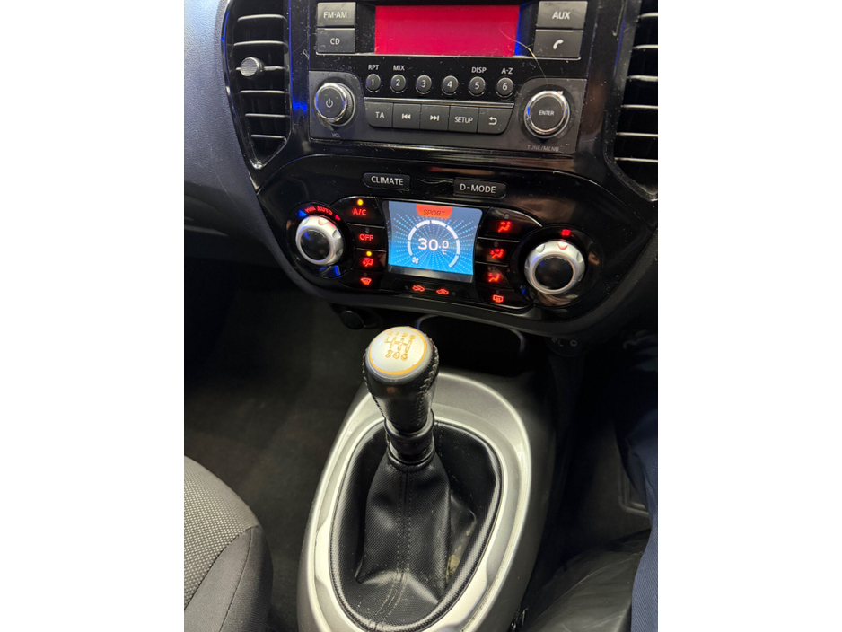 2014 Nissan Juke - image 13