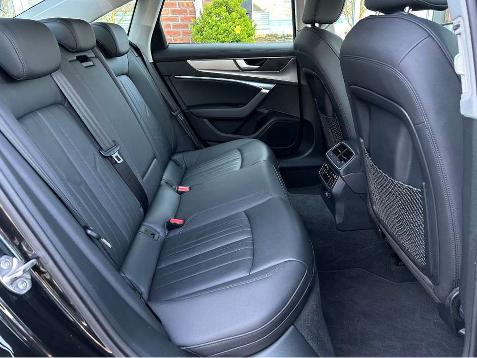 2021 Audi A6 - image 25
