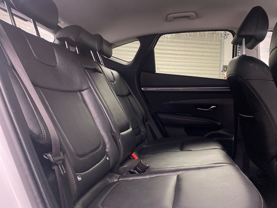 2021 Hyundai Tucson - image 10