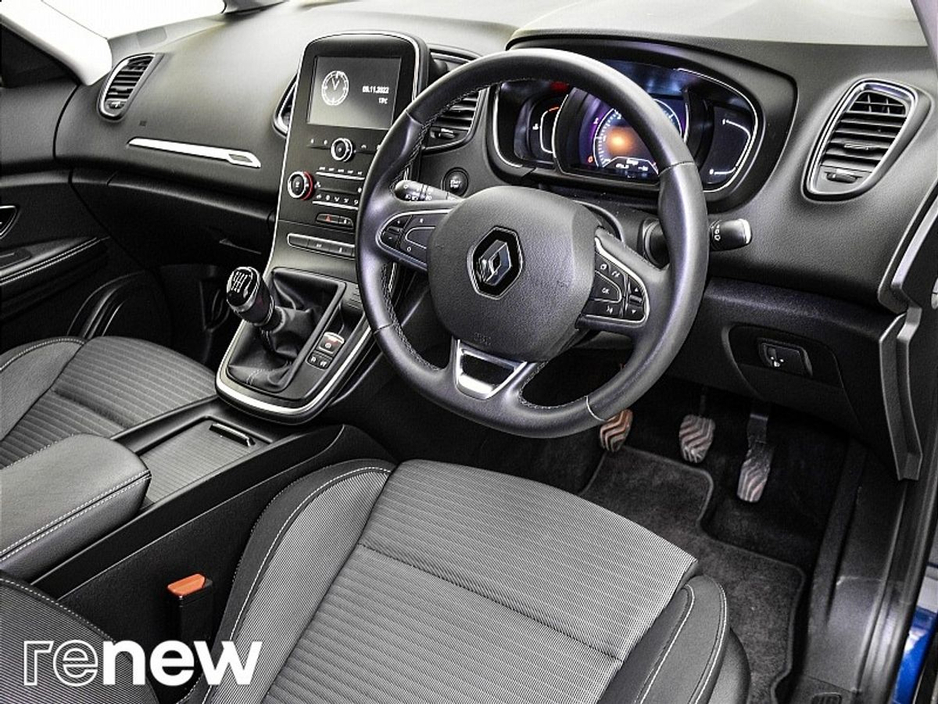 2021 Renault Grand Scenic 1.75 Blue dCi 120 Iconic €22,490