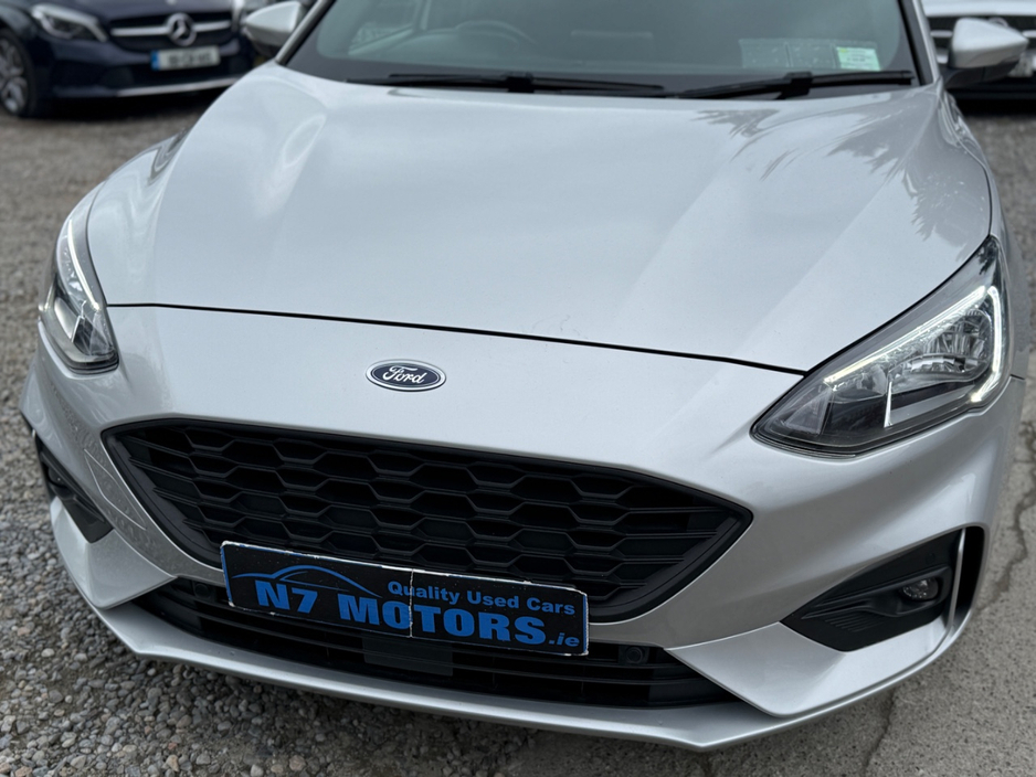 2021 Ford Focus - image 11