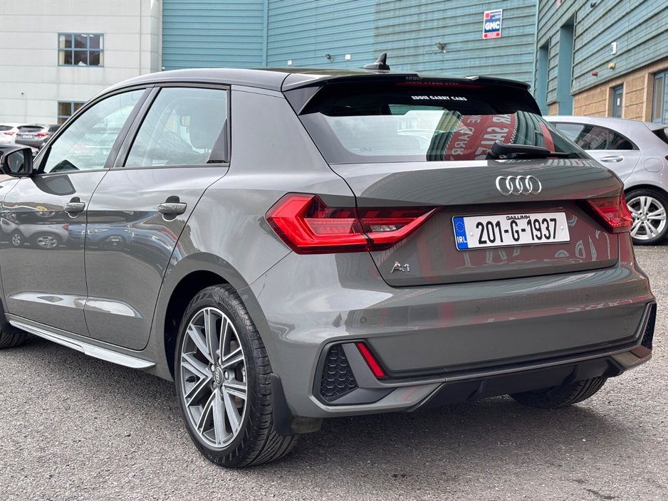 2020 Audi A1 - image 5