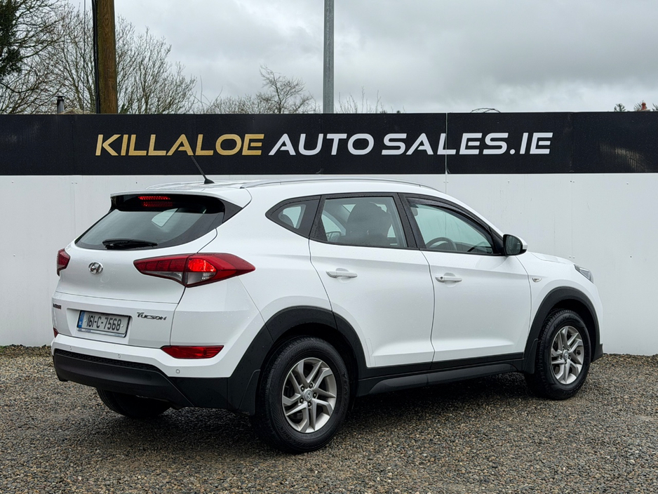 2016 Hyundai Tucson - image 9