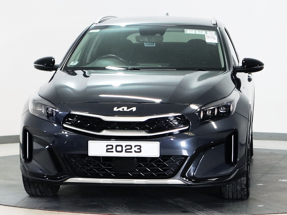 2023 Kia XCeed - image 9
