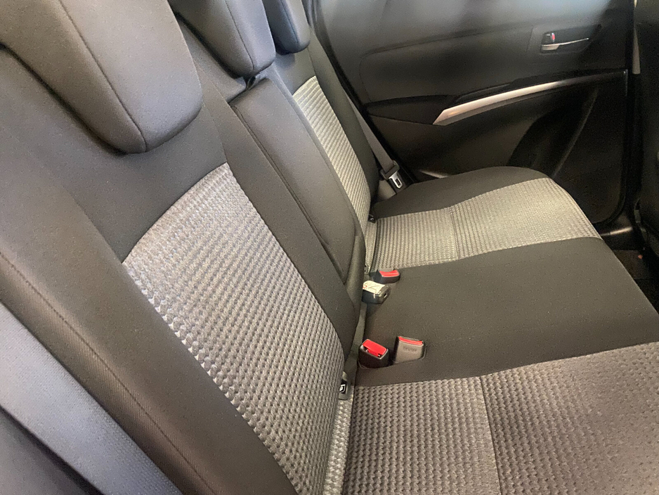 2025 Suzuki SX4 - image 11