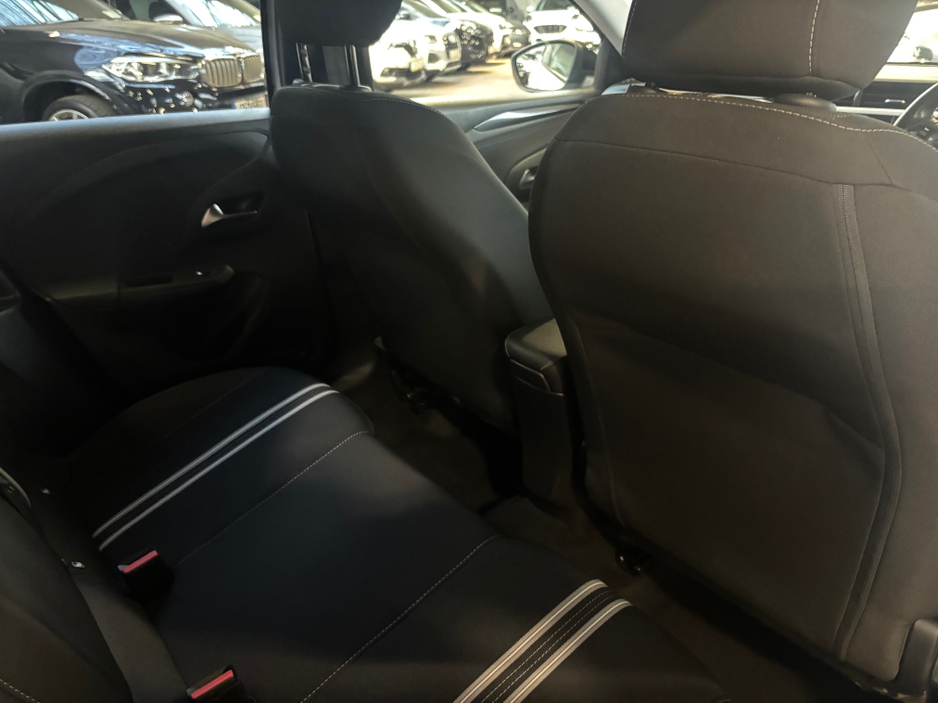 2022 Opel Corsa - image 5