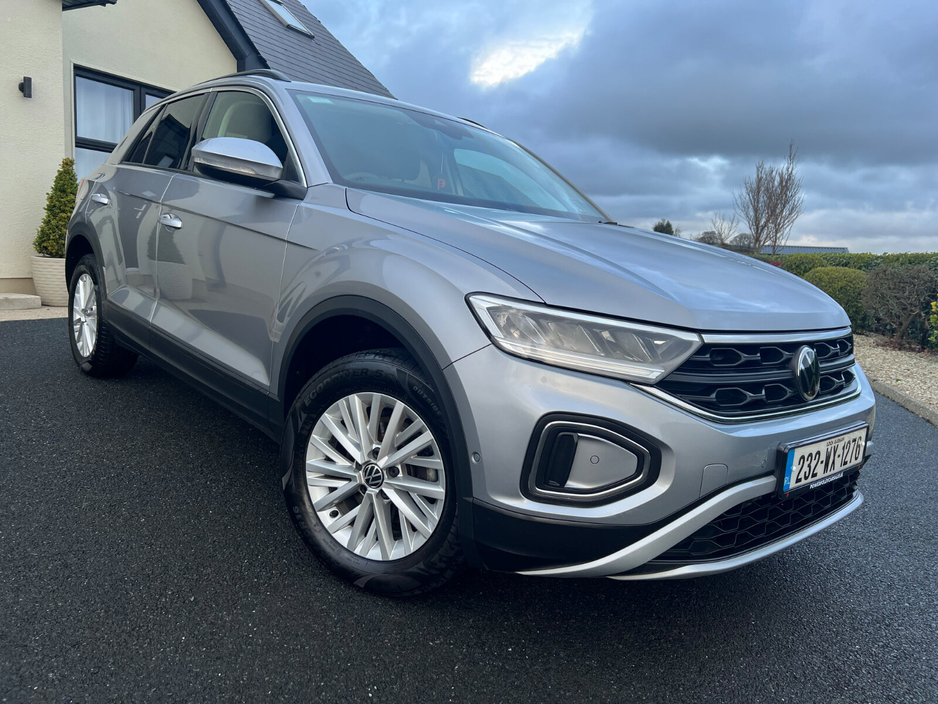 2023 Volkswagen T-Roc 1.0 TSI 110HP Life €25,950