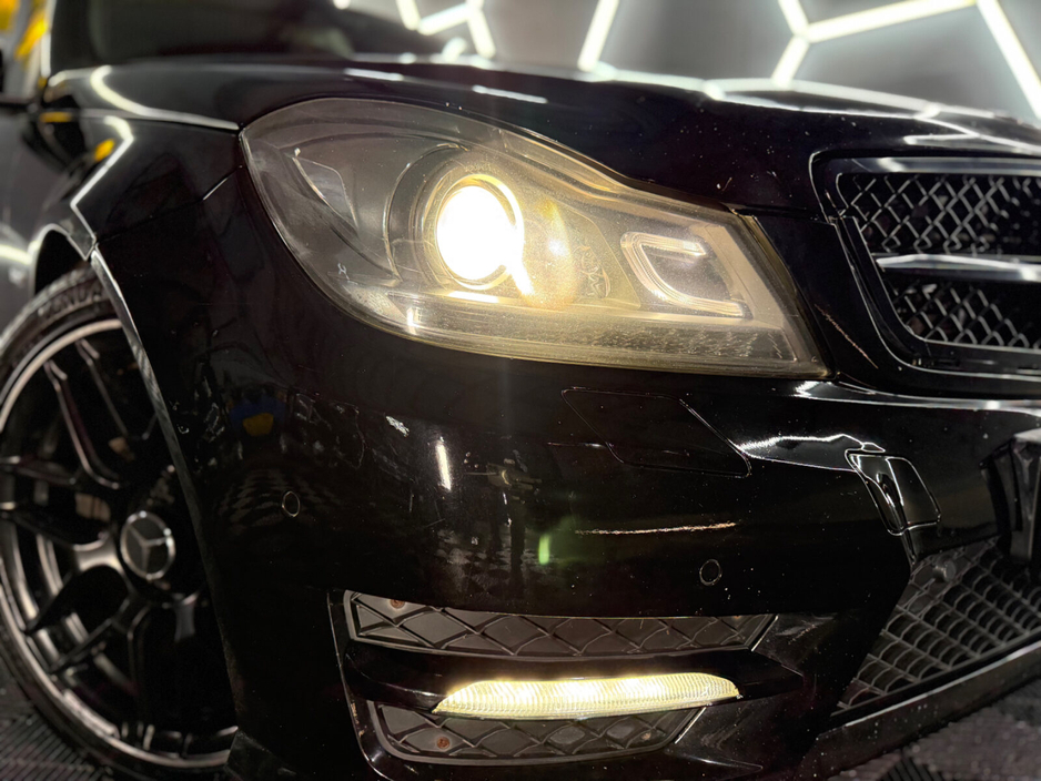 2012 Mercedes-Benz C Class - image 3