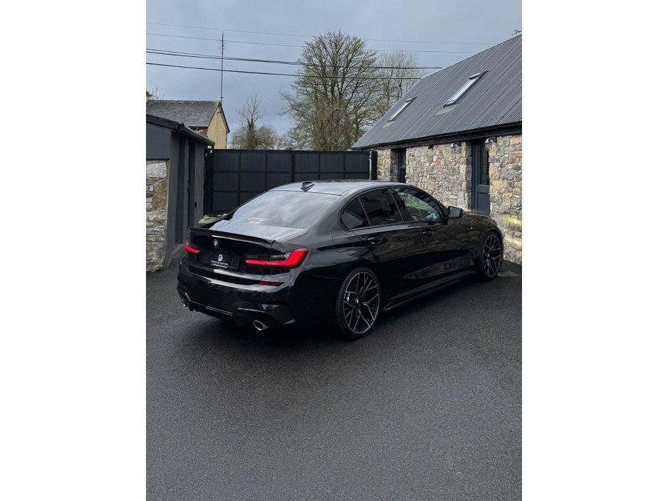 2019 BMW 3 Series  €32,995