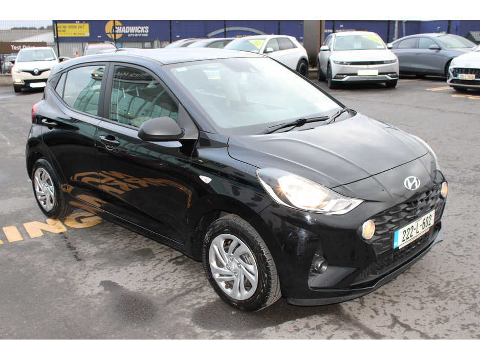 2022 Hyundai i10 - image 7