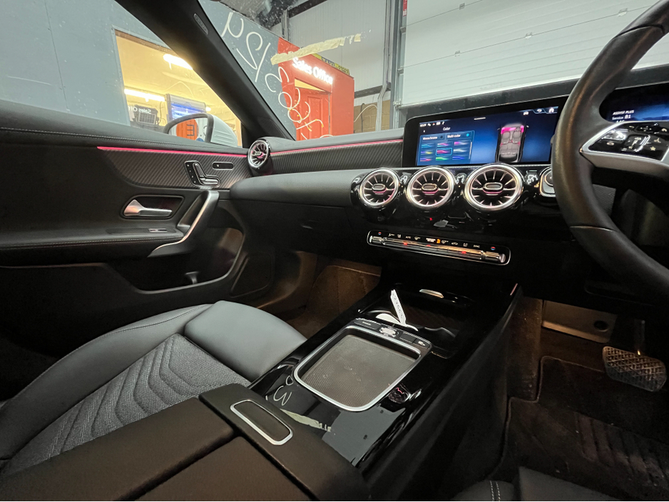 2024 Mercedes-Benz CLA Class 2024 MERCEDES-BENZ CLA200D 2.0 AUTOMATIC / CRUISE CONTROL / 360° PARKING CAMERA / ELECTRIC MEMORY & HEATED SEATS / PADDLE SHIFTERS / AMBIENT LIGHTS