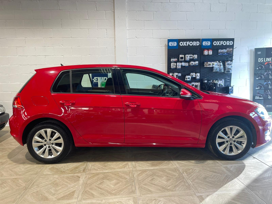 2014 Volkswagen Golf DBA-AUCJZ €10,490