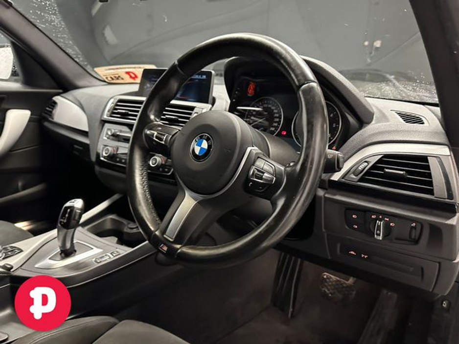 2016 BMW 1 Series - image 2