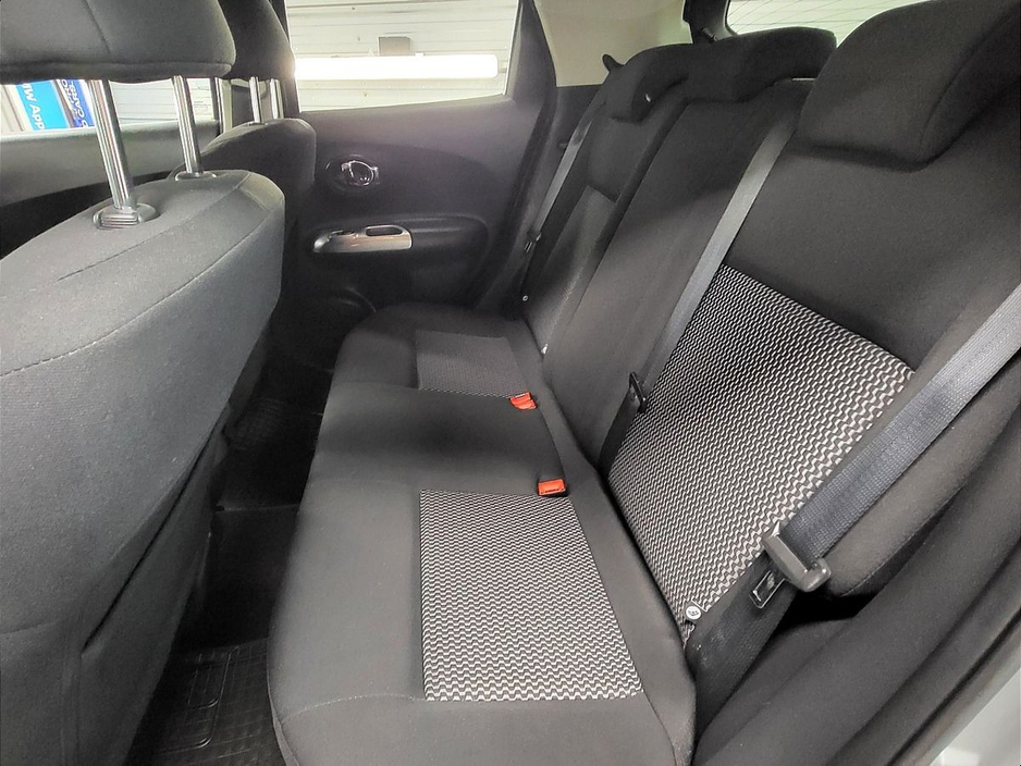 2018 Nissan Juke - image 9