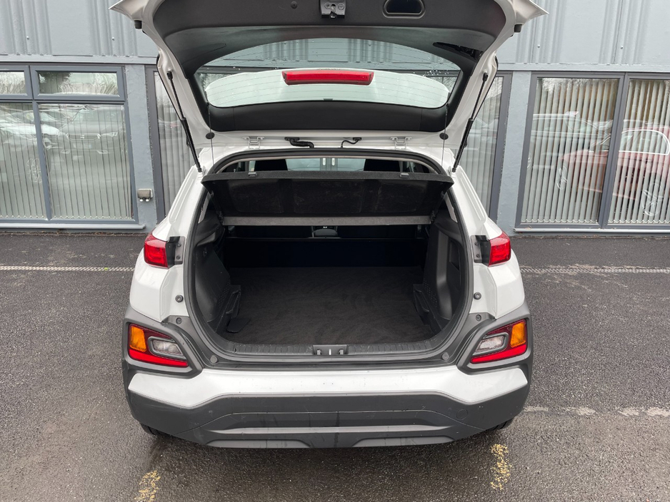 2020 Hyundai Kona - image 5