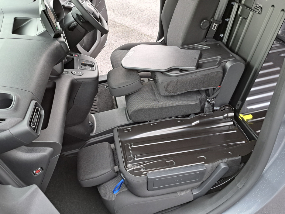 2026 Opel Combo SPORTIVE L1H1 1.5TD 130BHP **8 SPEED AUTOMATIC**TOP SPEC** €25,163