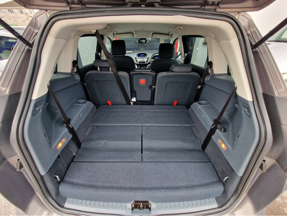 2015 Ford C-Max - image 35