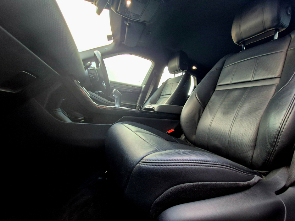 2021 Land Rover Range Rover Evoque - image 13