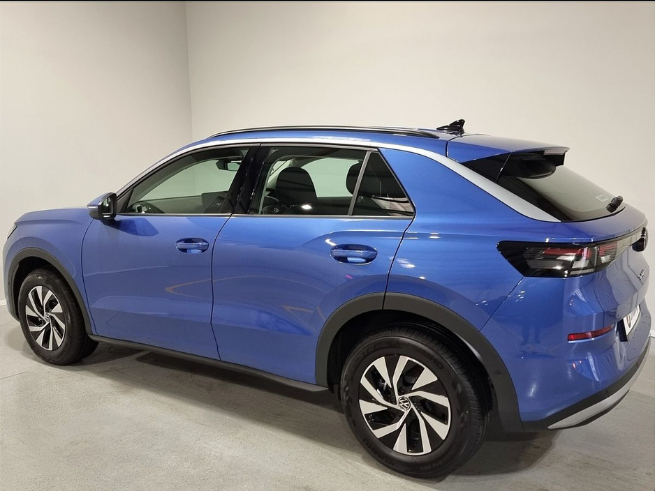 2026 Volkswagen T-Roc - image 20