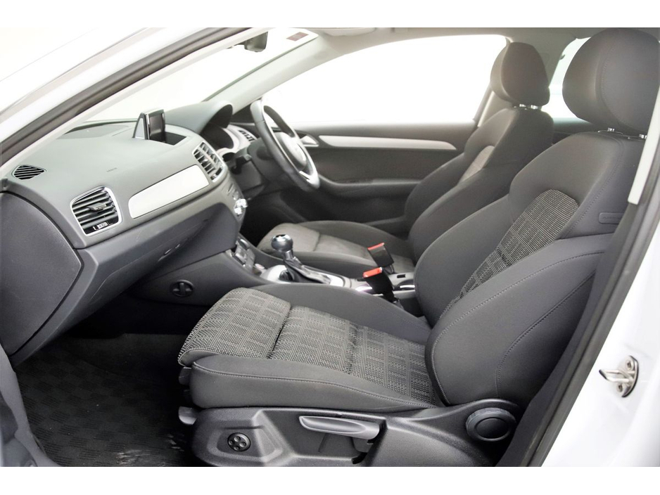 2017 Audi Q3 1.4 TFSI S-TRONIC *PARK SENSORS*REVERSE CAM* €19,490