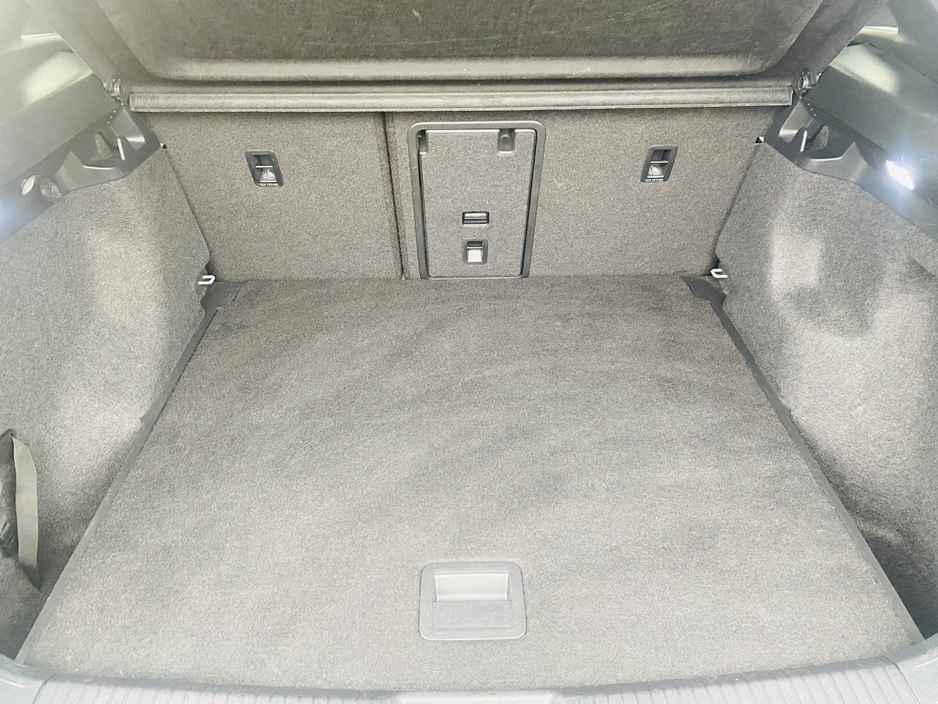 2024 Volkswagen ID.4 - image 25