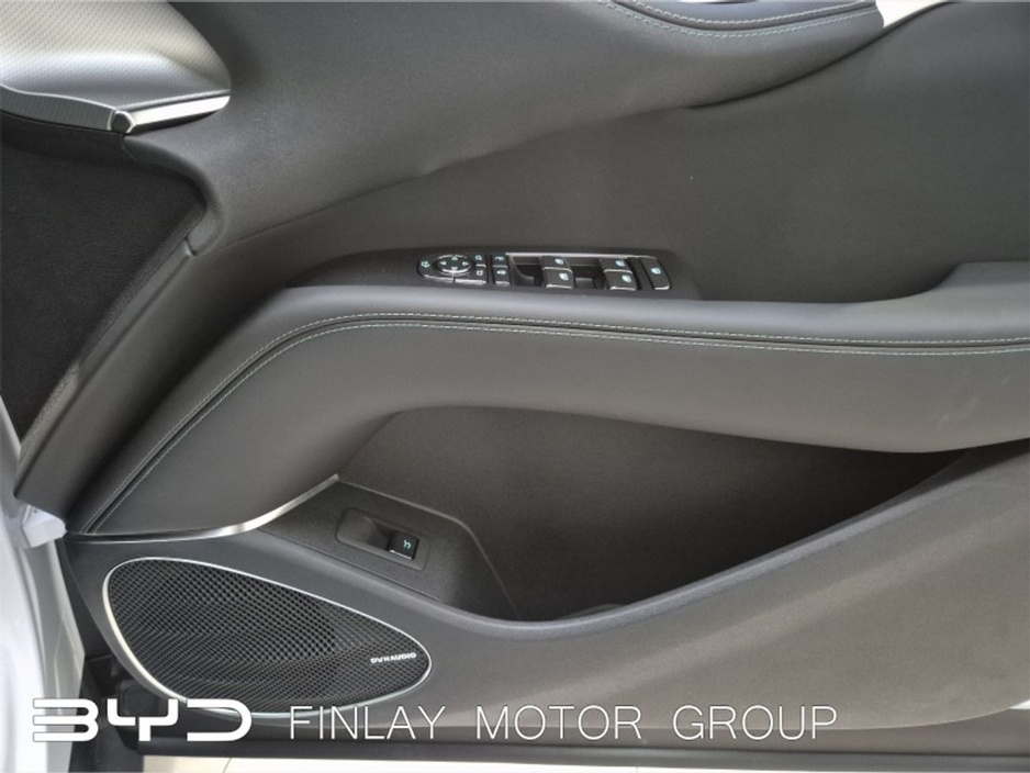 2026 BYD Sealion 7 Design AWD 4 Year service plan , Pan Roof , Black Leather €57,735