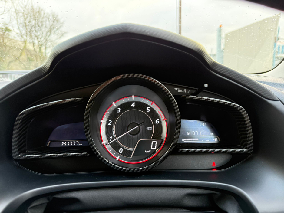 2016 Mazda Mazda3 2.2 D 150PS PLATINUM BL I 4 4DR €8,999