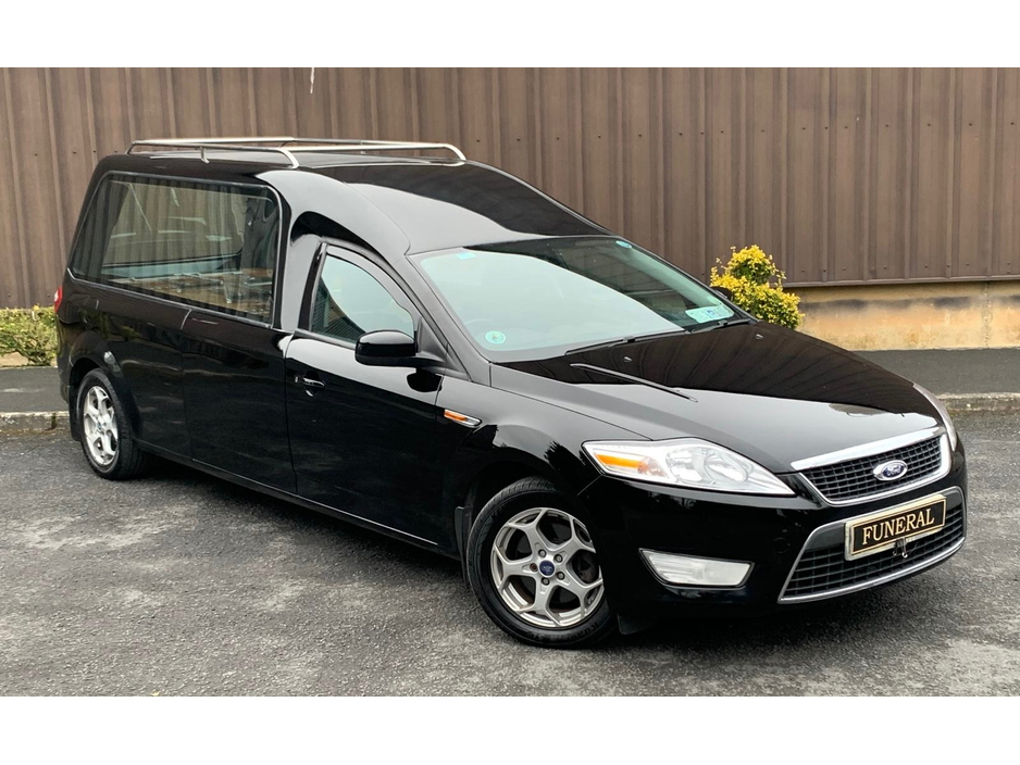 2009 Ford Mondeo - image 2