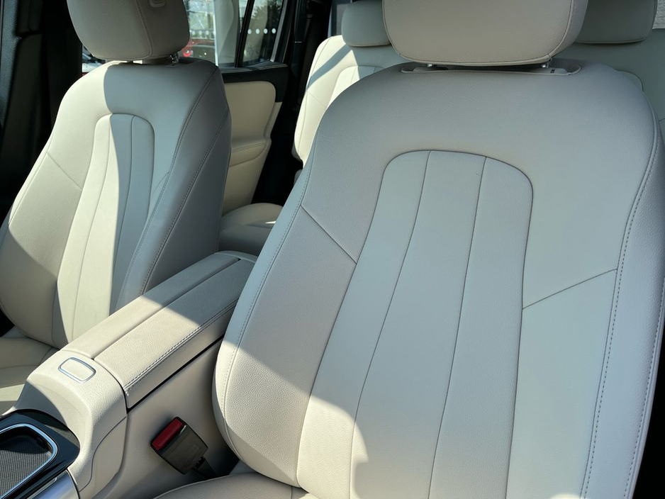 2025 Mercedes-Benz GLB - image 20