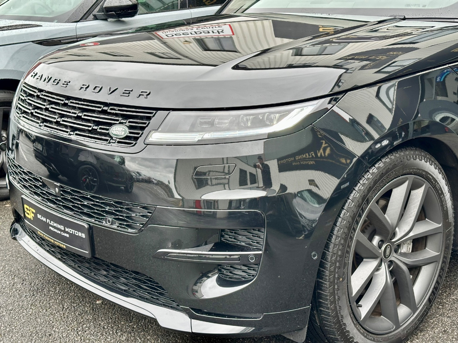 2025 Land Rover Range Rover Sport - image 22